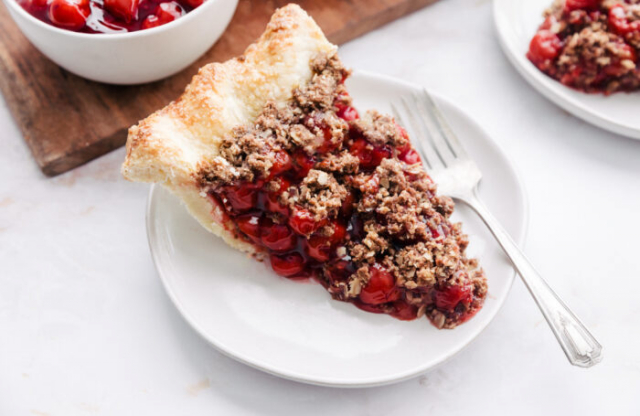 Spiced Tart Cherry Pie